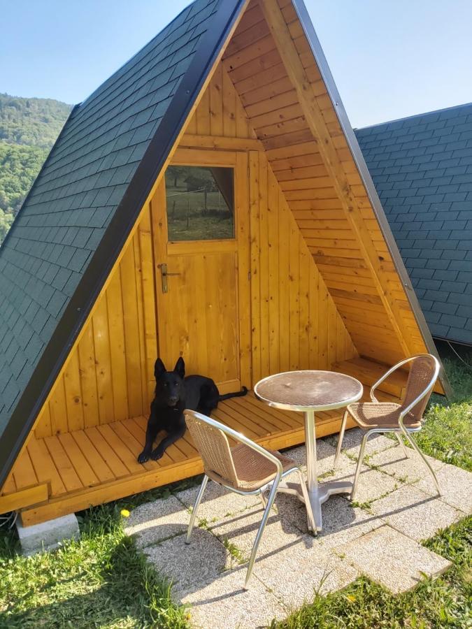 فندق Glamping Hiske Petrin تولمين المظهر الخارجي الصورة