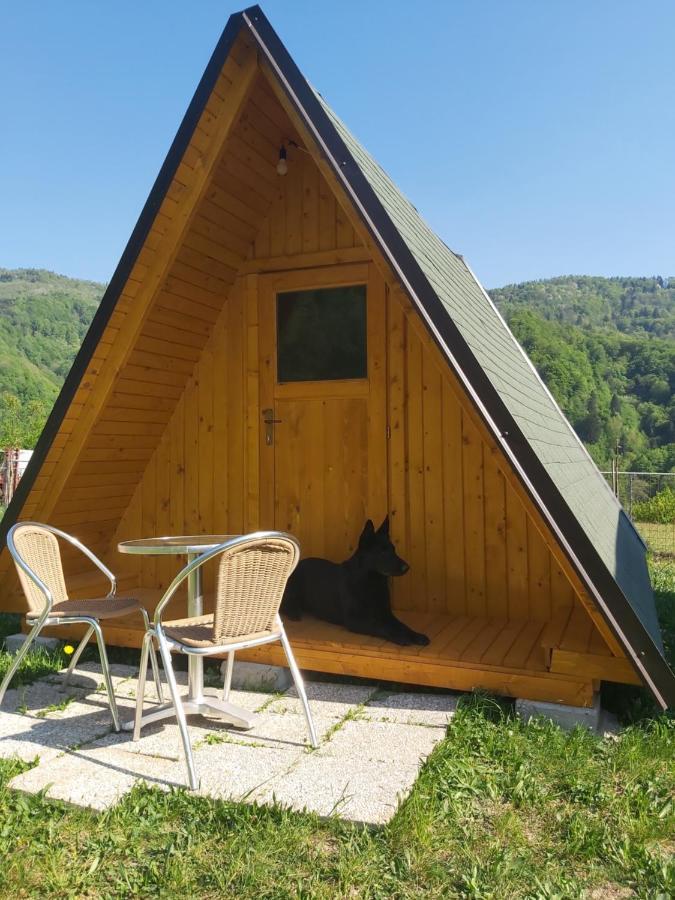فندق Glamping Hiske Petrin تولمين المظهر الخارجي الصورة